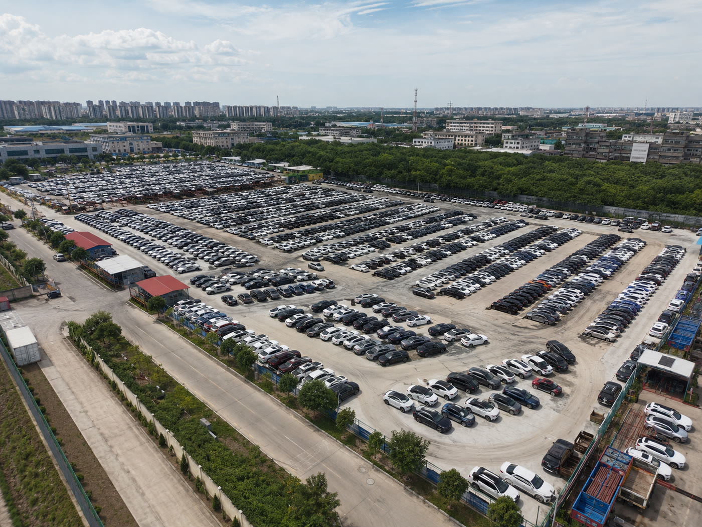 RevoPanda Nansha vehicle warehouse in Guangzhou